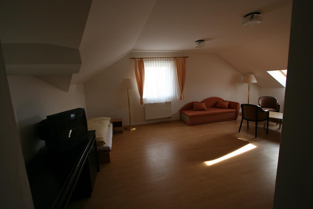 Penzion Valentina Poprad Exterior photo