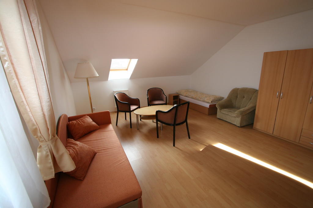 Penzion Valentina Poprad Exterior photo